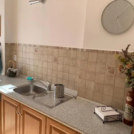 Apartment Dlouha 93