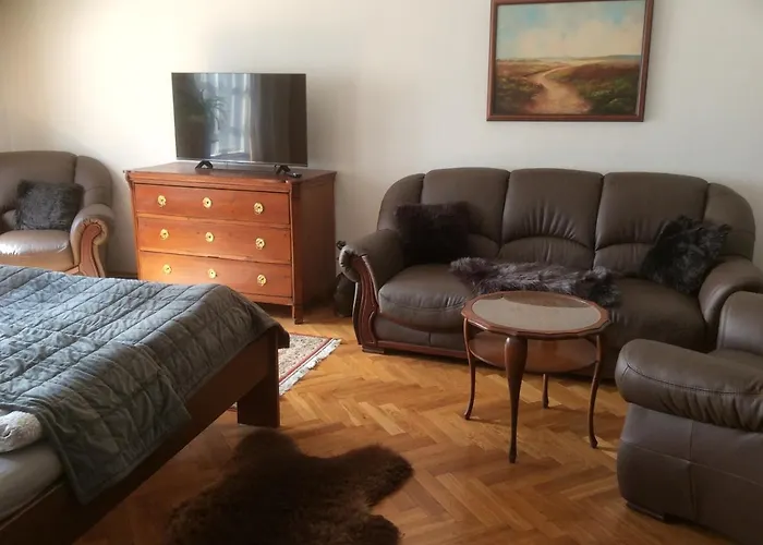 Dlouha 93 Apartament *
