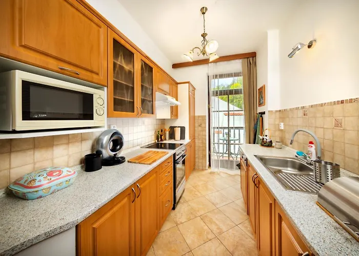 Appartement Dlouha 93